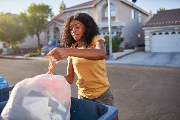 Best Mattress Removal Service  in West St Paul, MN